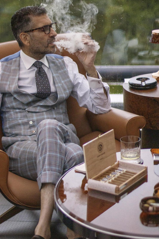Smoking cigar