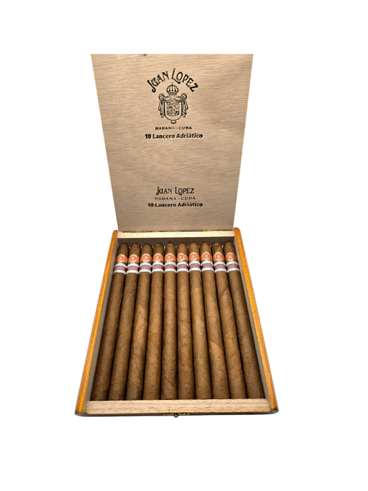 Juan Lopez lancero regional Adriatico Cigar open box