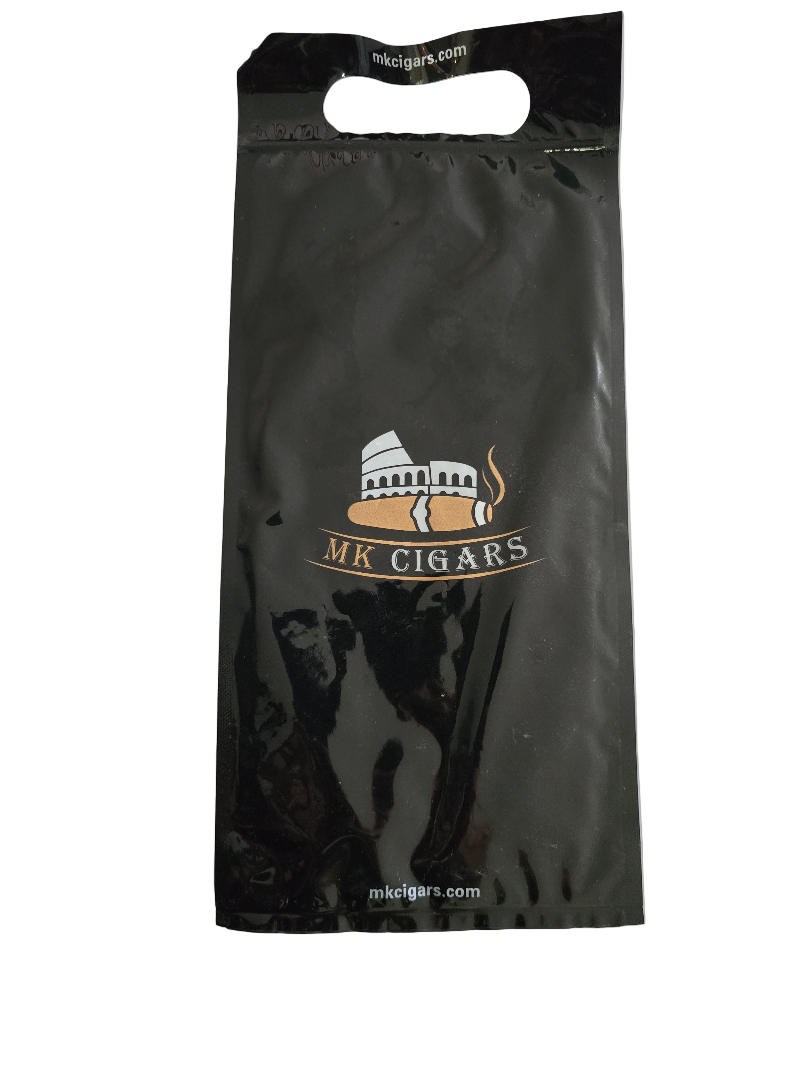 Cigar pouch humidity back